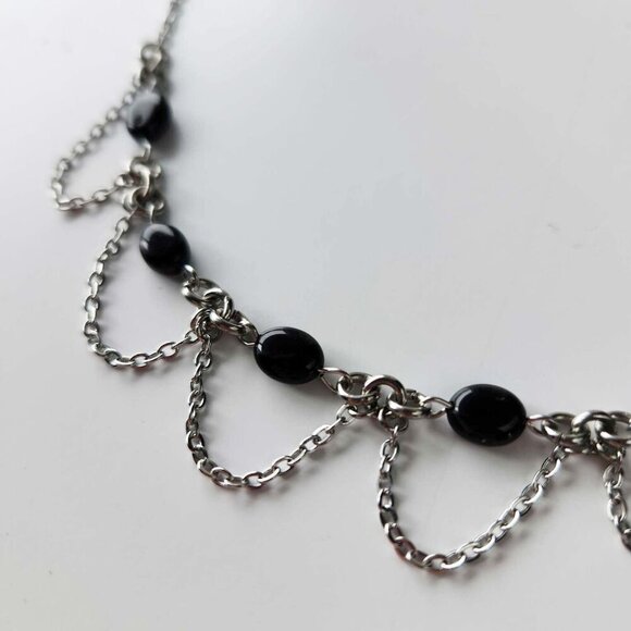 Gothic victorian black onyx chandelier necklace with small silver chain - Picture 6 of 7